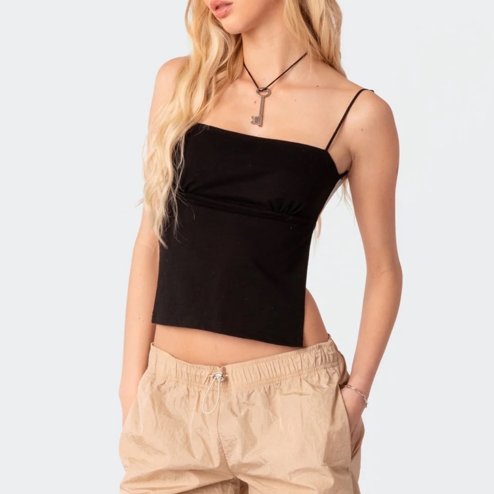 Black open back top